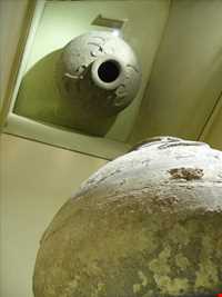 Glassware and Ceramic Museum