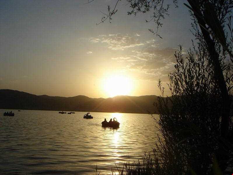 Zarivar Lake ( Zeribar )