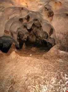 Karaftu Cave