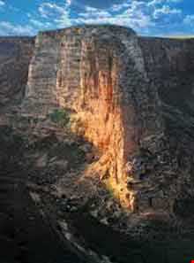 قلعه تاریخی قمچقای بیجار