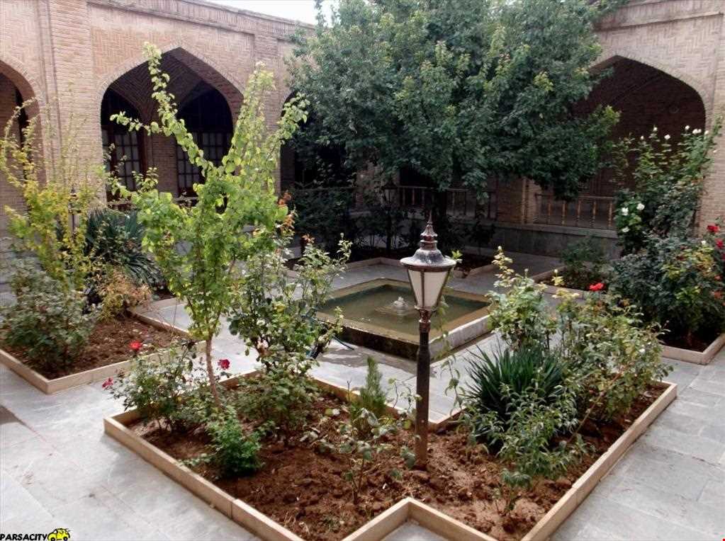 عمارت آصف ( خانه کرد )
