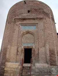 گنبدهای مراغه ( مزارهای پنجگانه مراغه )