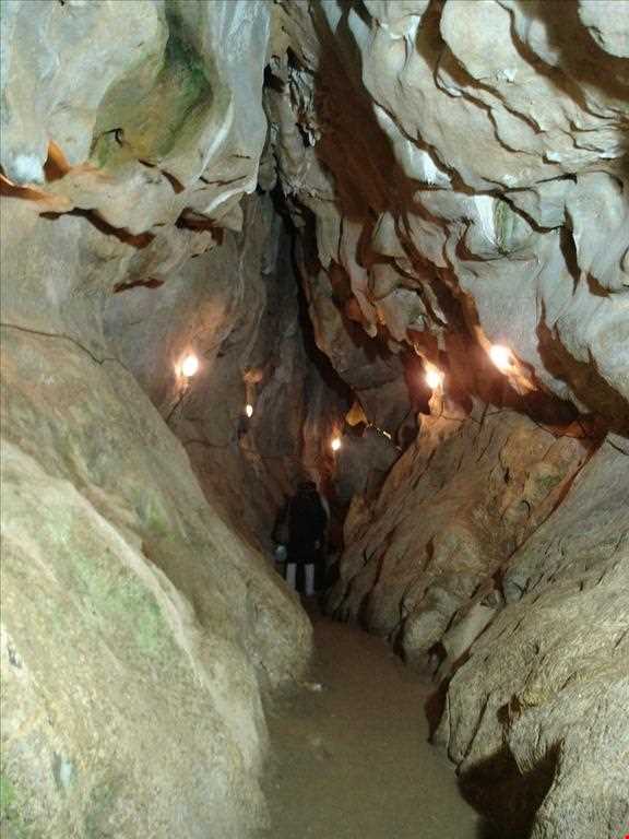 Saholan (Sahoolan) Cave