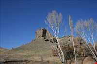 پیکره سنگی بابا داوود عنبران