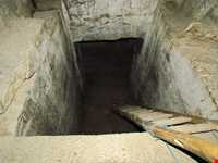 گور دخمه صحنه (  شیرین فرهاد )