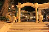 بوستان باغ ایرانی