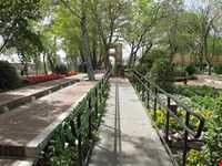 بوستان باغ ایرانی