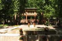 بوستان باغ ایرانی