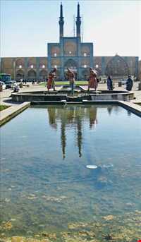 Amir Chakhmagh Complex