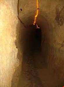 غار نیاسر ( غار رئیس )