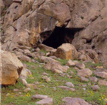 Merkherl cave